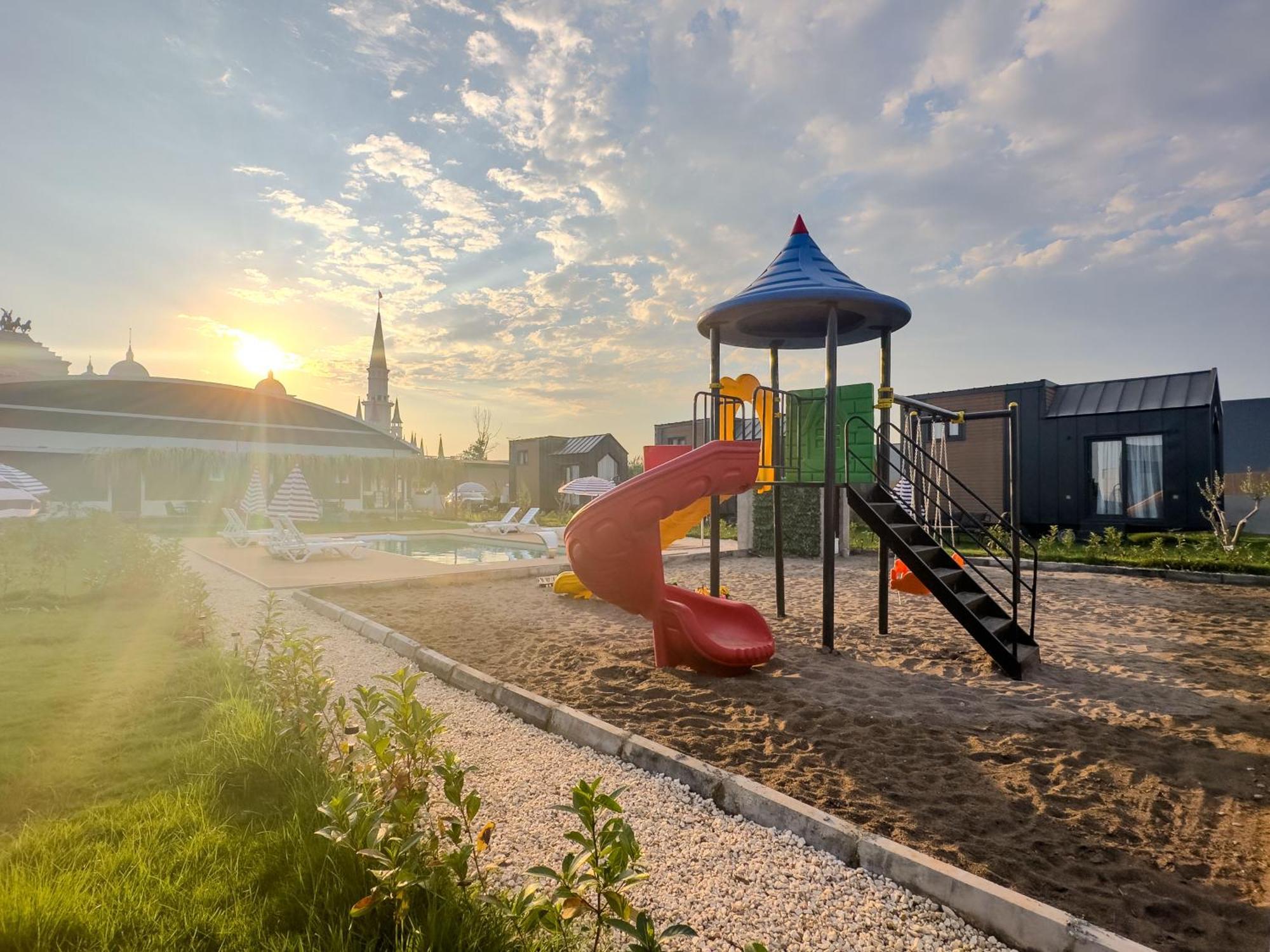 Serenity Village 베렉 외부 사진